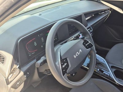 2026 Kia Niro LX