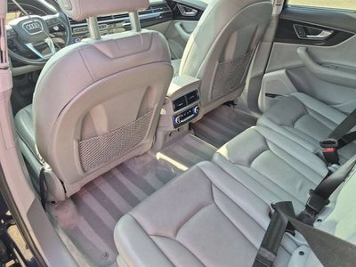 2019 Audi Q7 55 Premium Plus quattro