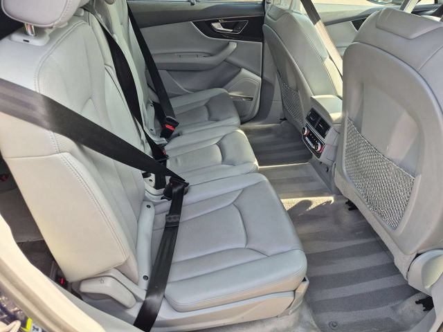 2019 Audi Q7 55 Premium Plus quattro