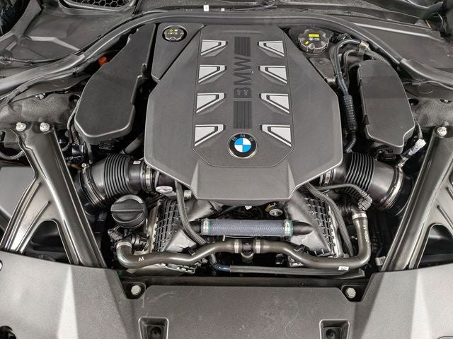 2023 BMW 7 Series 760i xDrive