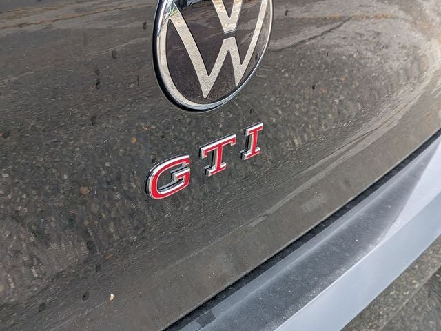 2025 Volkswagen Golf GTI 2.0T SE