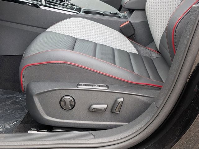 2025 Volkswagen Golf GTI 2.0T SE