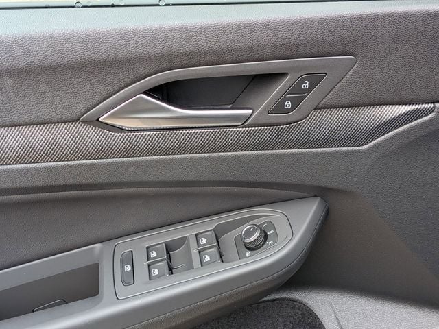 2025 Volkswagen Golf GTI 2.0T SE