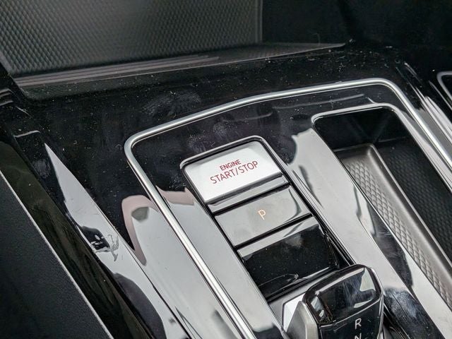 2025 Volkswagen Golf GTI 2.0T SE