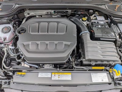 2025 Volkswagen Golf GTI 2.0T SE