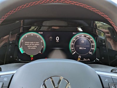 2025 Volkswagen Golf GTI 2.0T SE