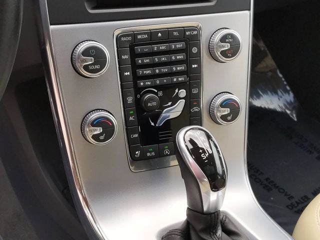 2017 Volvo V60 T5 Premier