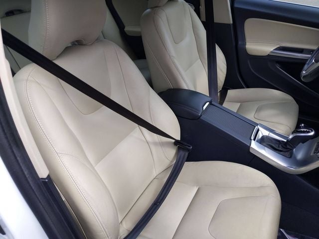 2017 Volvo V60 T5 Premier
