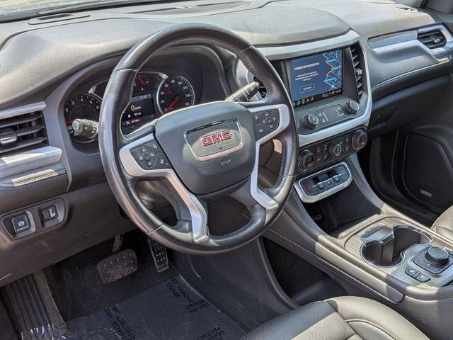 2022 GMC Acadia SLT
