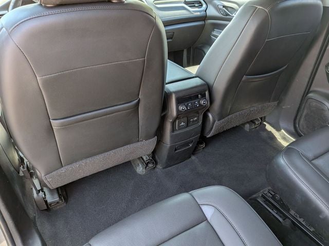 2022 GMC Acadia SLT