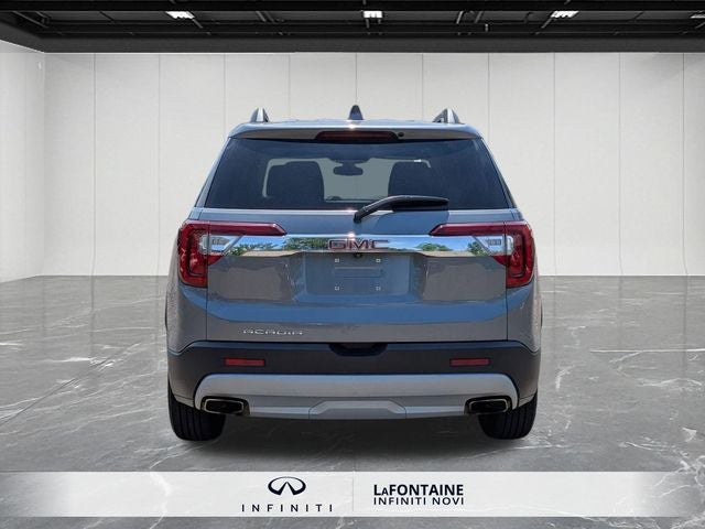 2022 GMC Acadia SLT