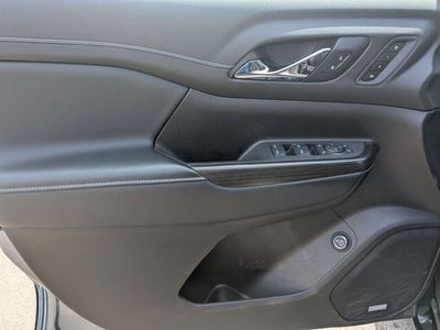2022 GMC Acadia SLT