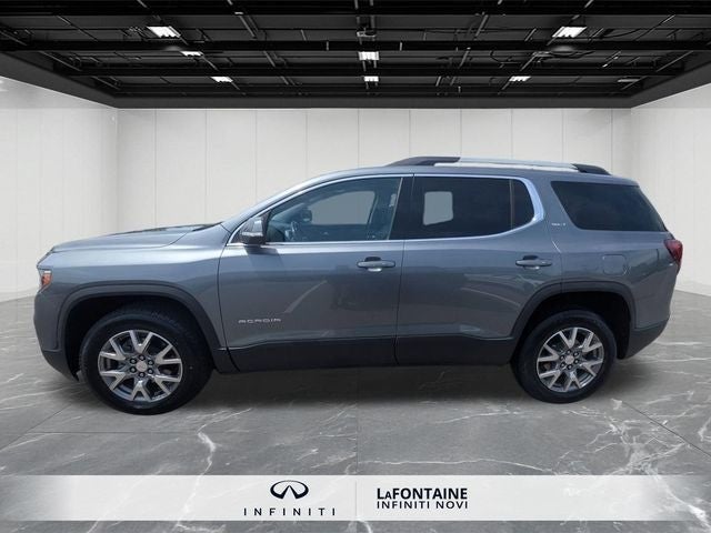 2022 GMC Acadia SLT