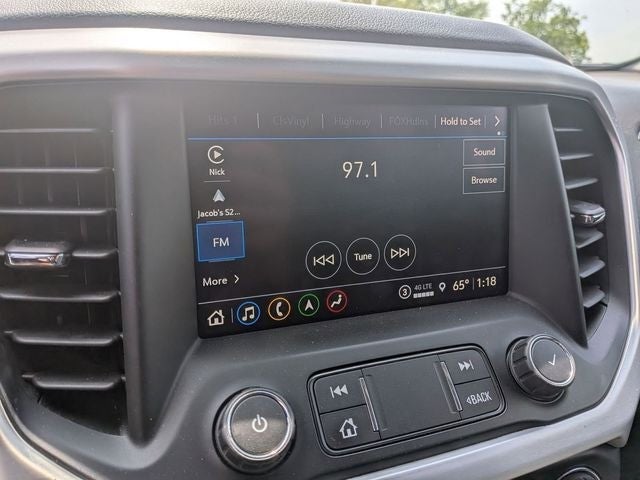 2022 GMC Acadia SLT