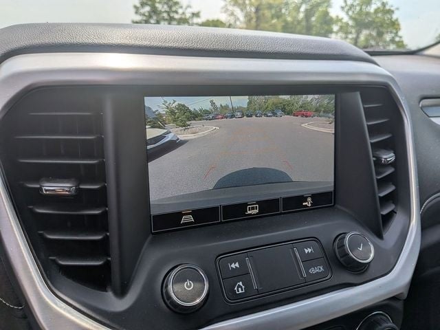 2022 GMC Acadia SLT