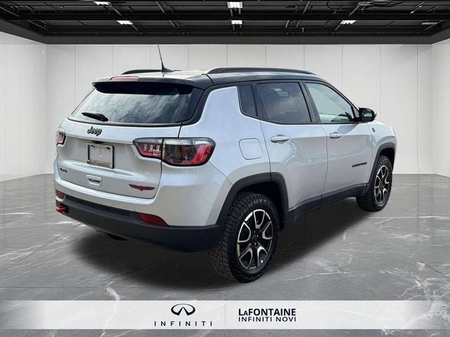 2025 Jeep Compass Trailhawk