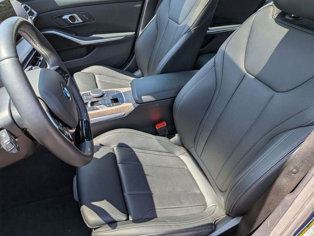 2025 BMW 3 Series 330i xDrive