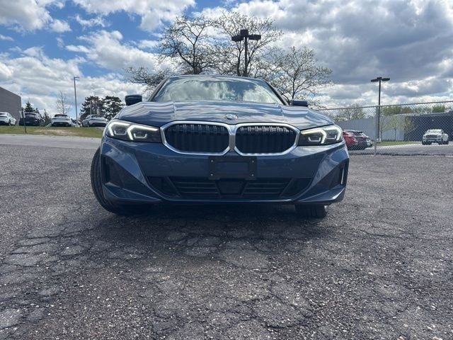 2025 BMW 3 Series 330i xDrive