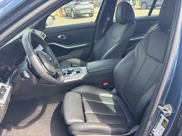 2025 BMW 3 Series 330i xDrive