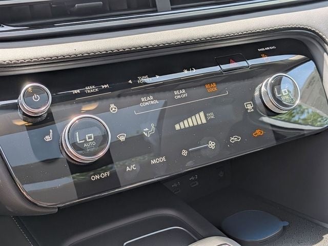 2027 INFINITI QX60 PURE
