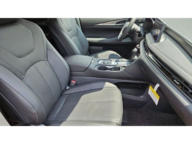 2027 INFINITI QX60 PURE