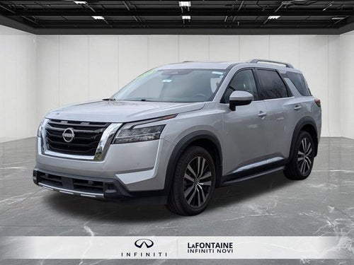 2023 Nissan Pathfinder Platinum