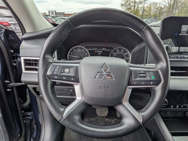 2024 Mitsubishi Outlander SE Black Edition