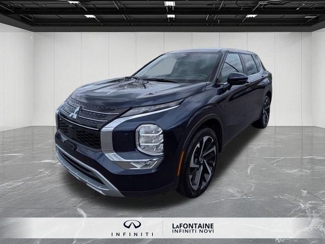 2024 Mitsubishi Outlander SE Black Edition