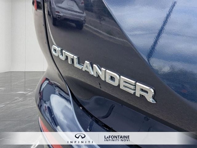 2024 Mitsubishi Outlander SE Black Edition