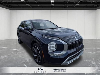 2024 Mitsubishi Outlander SE Black Edition