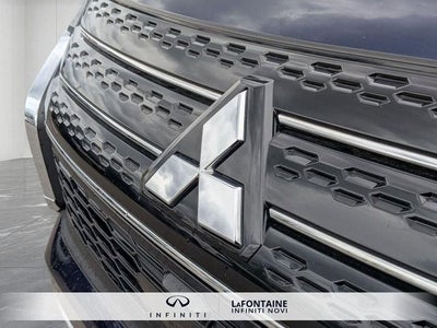 2024 Mitsubishi Outlander SE Black Edition