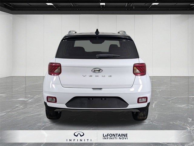 2022 Hyundai Venue Limited