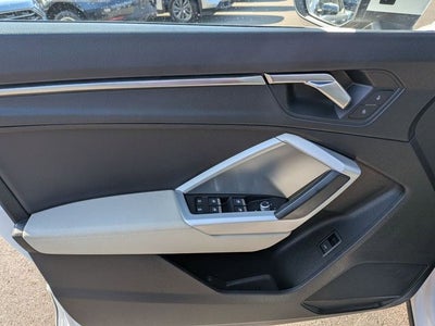 2023 Audi Q3 Premium quattro