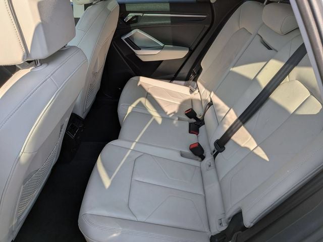 2023 Audi Q3 Premium quattro