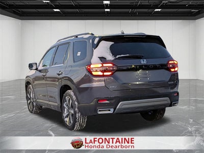 2025 Honda Pilot Touring