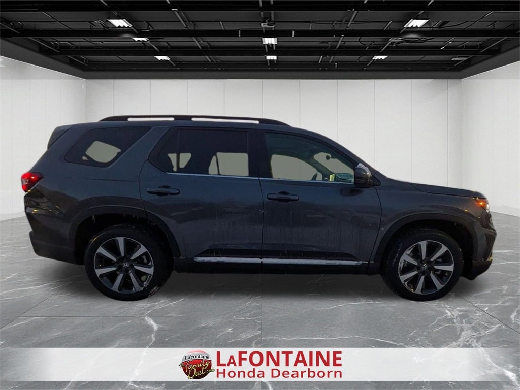 2025 Honda Pilot Touring
