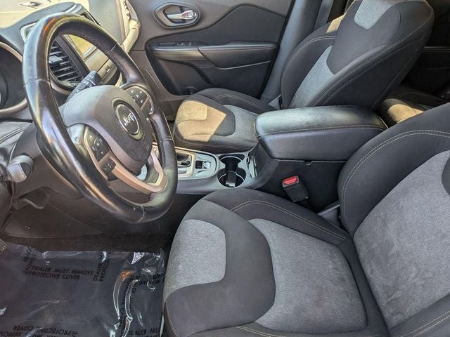 2016 Jeep Cherokee Altitude