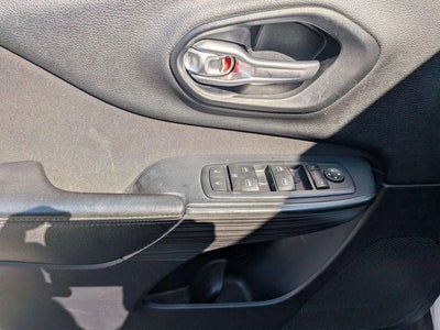 2016 Jeep Cherokee Altitude