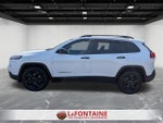 2016 Jeep Cherokee Altitude