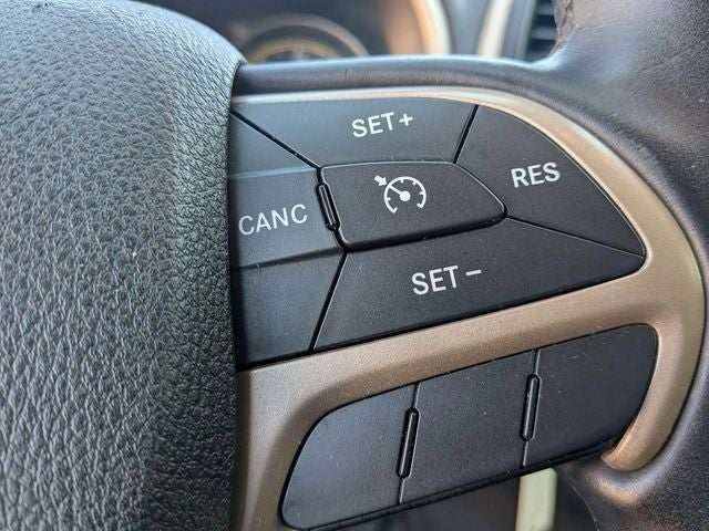 2016 Jeep Cherokee Altitude
