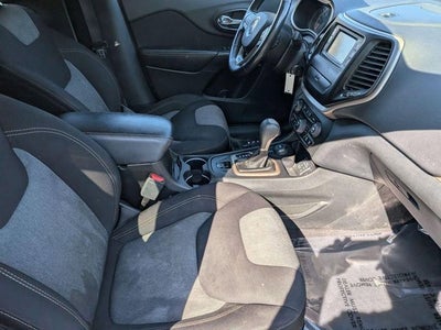 2016 Jeep Cherokee Altitude