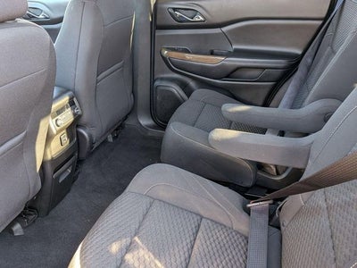 2017 GMC Acadia SLE-2