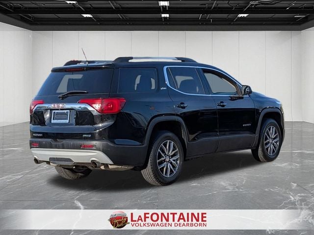 2017 GMC Acadia SLE-2