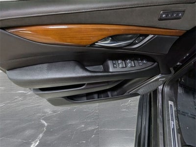 2018 Cadillac Escalade Luxury