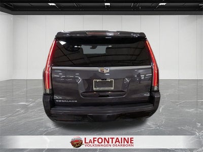 2018 Cadillac Escalade Luxury