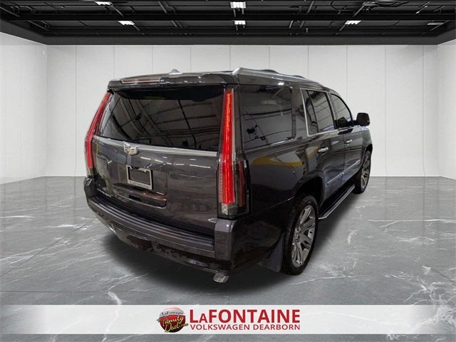 2018 Cadillac Escalade Luxury