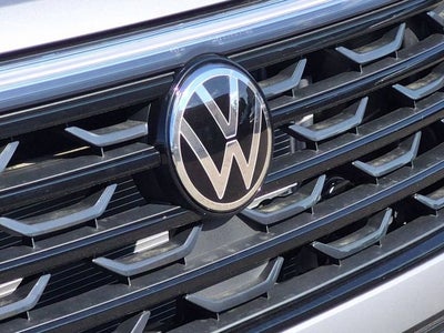 2026 Volkswagen Atlas Cross Sport SEL R-Line Black