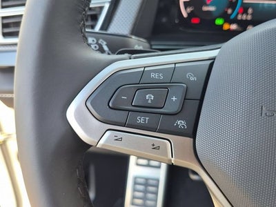 2026 Volkswagen Atlas Cross Sport SEL R-Line Black