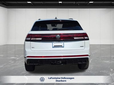 2026 Volkswagen Atlas Cross Sport SEL R-Line Black