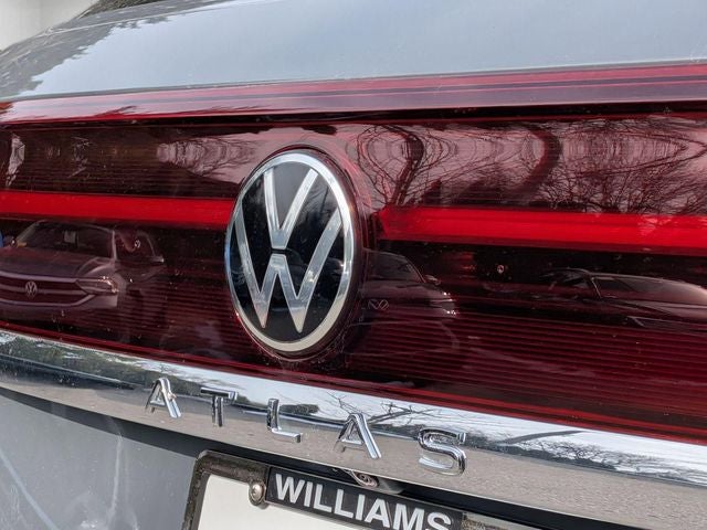 2026 Volkswagen Atlas Cross Sport 2.0T SEL Premium R-Line